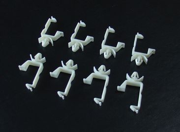 16 rongga Injeksi Plastik Mould bahan baku sistm pelari dingin berwarna putih